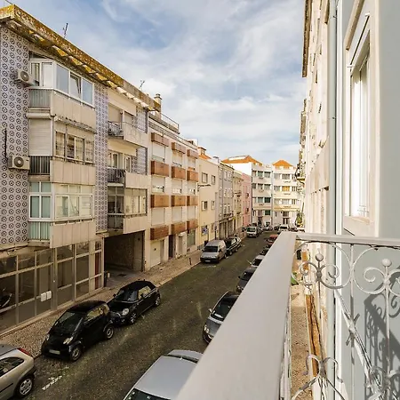 Times Apartment *